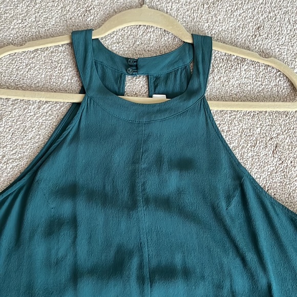 Astr Tank Shirt. Green size Medium. - Picture 3 of 7